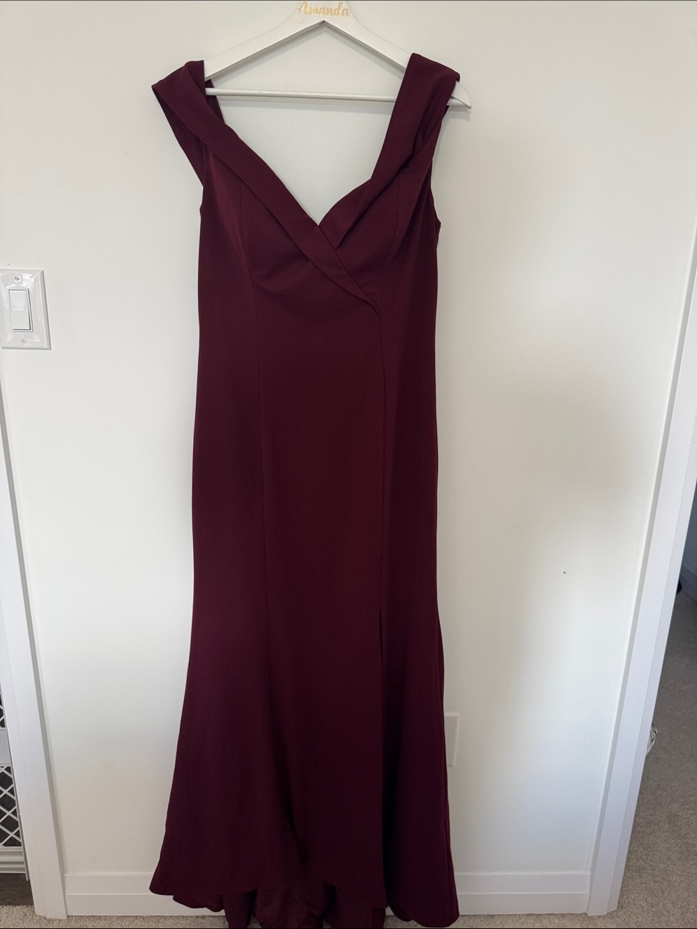 Bill Levkoff Burgundy V-Neck Sleeveless Evening Gown